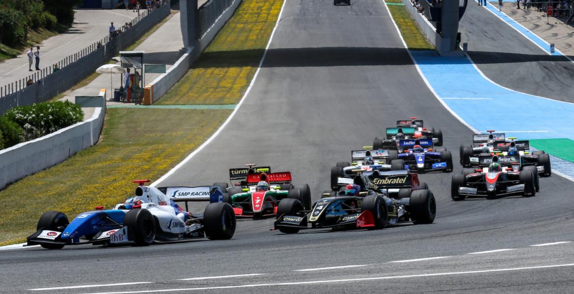 Formel V8 in Jerez