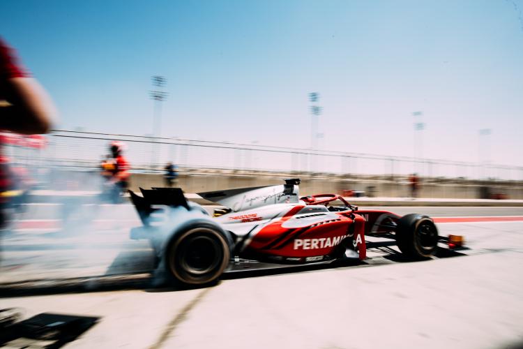 Formel 2 Testfahrten in Bahrain 2018 / Tag 2
