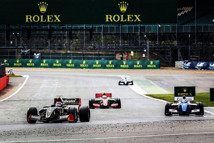 Formel V8, Rennen 1+2 in Großbritannien